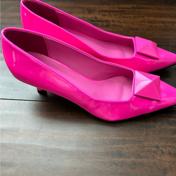 Pink pumps - Picture 2 of 3